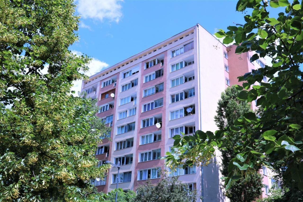 Cozy And Great Location By Cooee Apartments Varsovie Extérieur photo